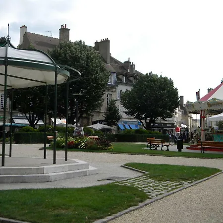 Les Chanceliers Duplex Apartment *